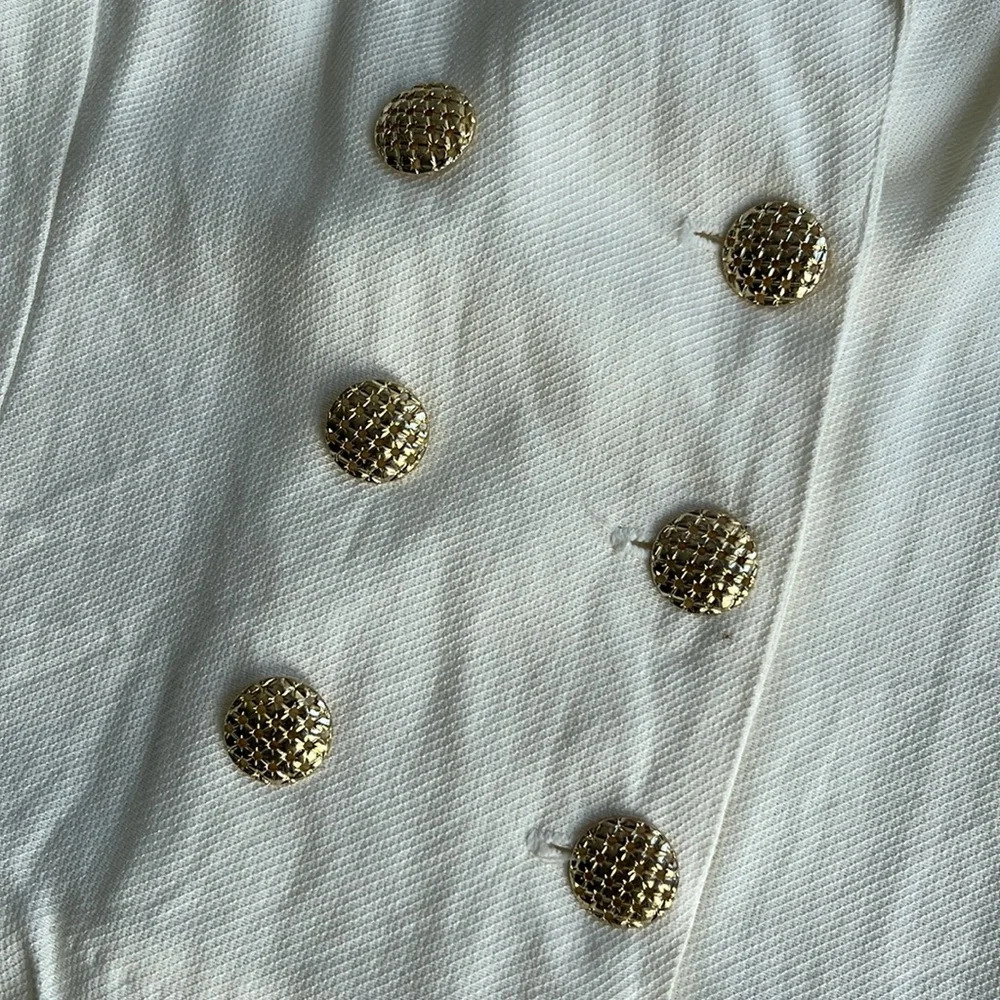 Vintage Victoria Ashley Cream Blazer Top Gold Buttons 7/8 - Picture 4 of 10